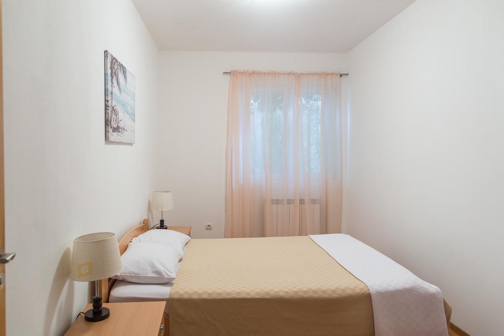 Saint Stefan Apartments Sveti Stefan Eksteriør billede